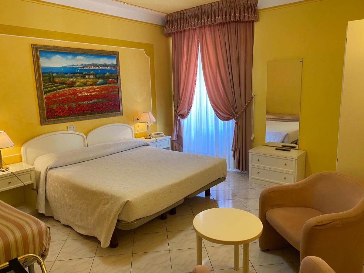 Hotel La Torre Castiglione del Lago Luaran gambar