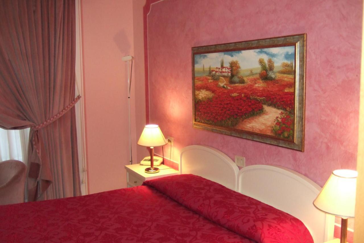 Hotel La Torre Castiglione del Lago Luaran gambar