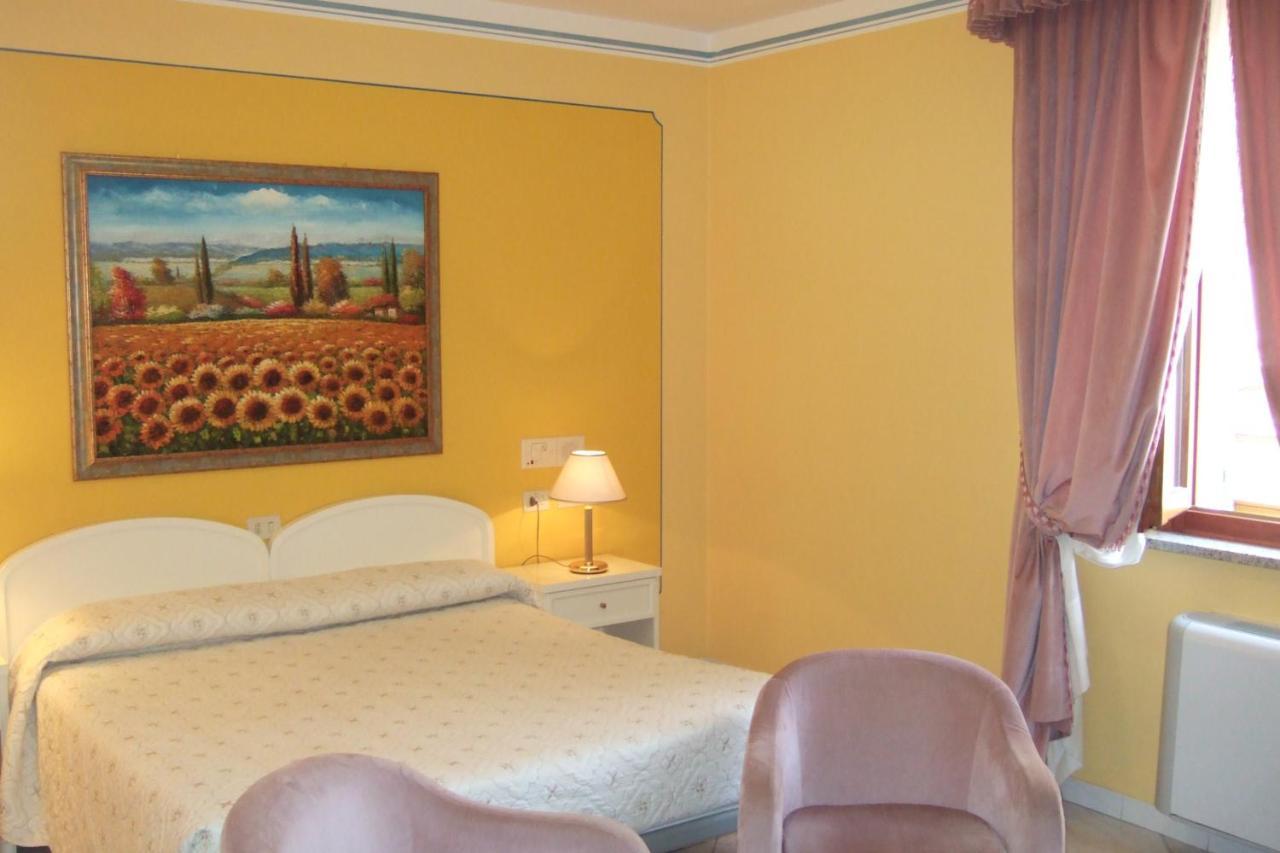 Hotel La Torre Castiglione del Lago Luaran gambar